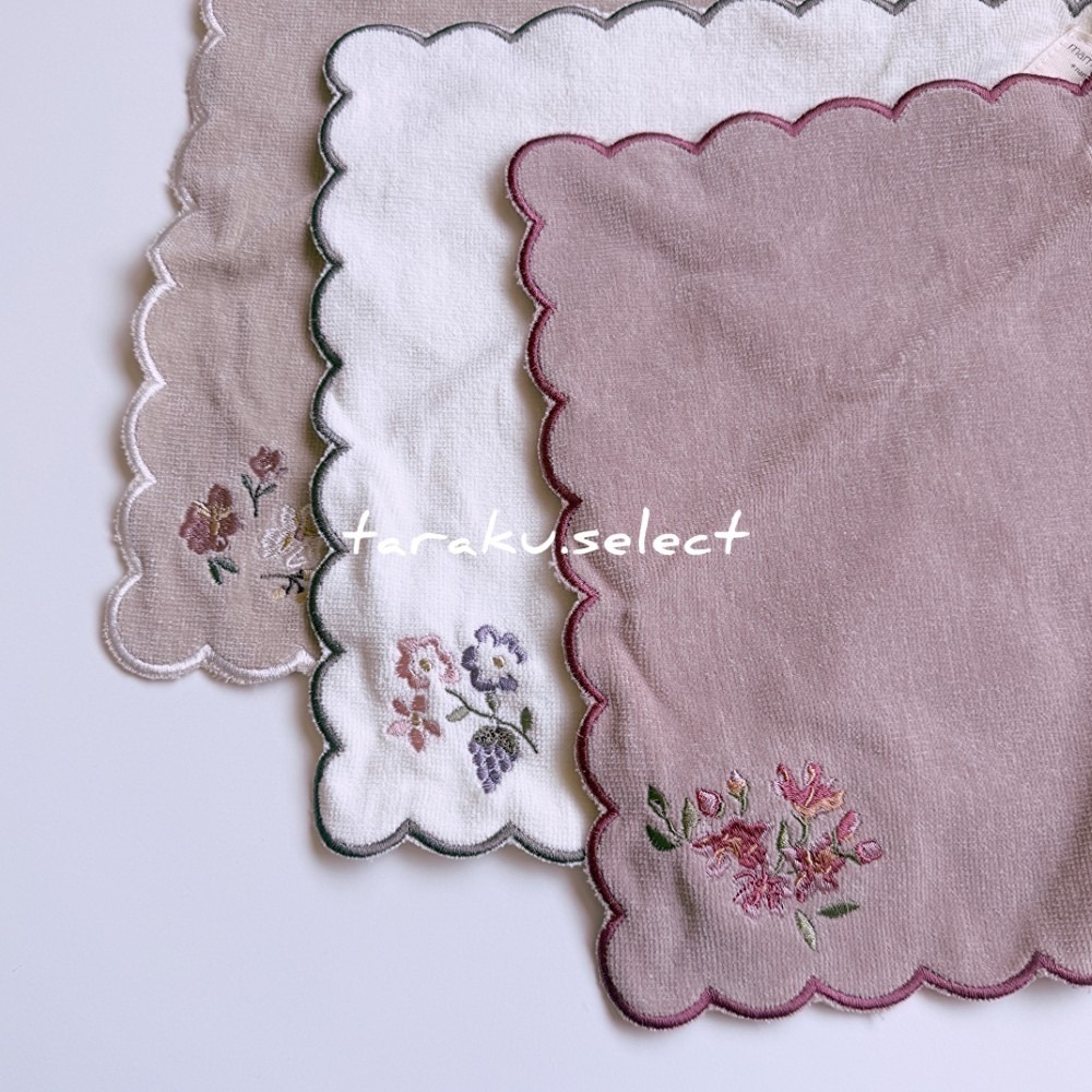 毛巾手帕｜現貨｜花朵刺繡手帕3件組。日本童裝 可書寫姓名 附掛環 幼兒園備品 擦手巾 多樂選物 tw-細節圖3