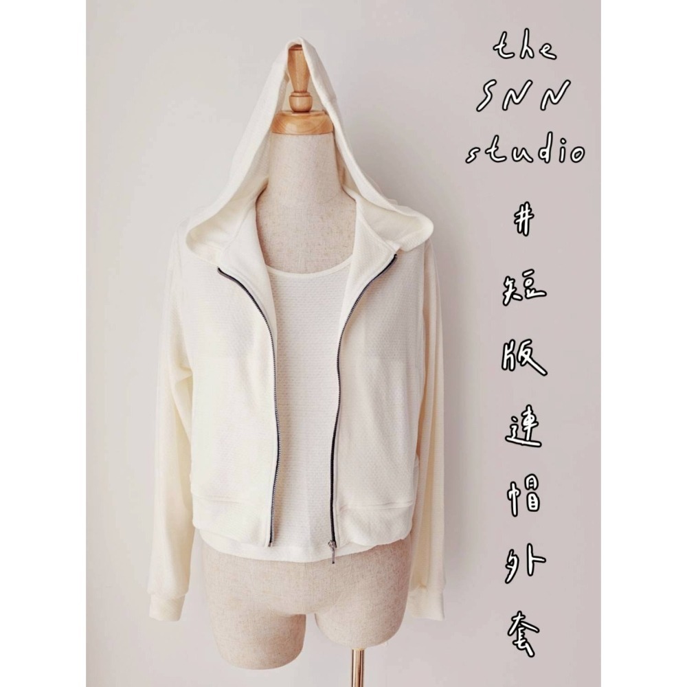 SNN #短版連帽外套 - 護身款 (需訂製)  -細節圖2