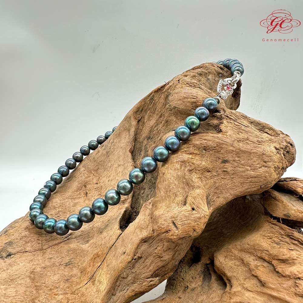 【肌容雪】孔雀綠光澤天然珍珠愛心鑲鑽扣頭鎖骨鍊附收納盒 編號P11-細節圖3