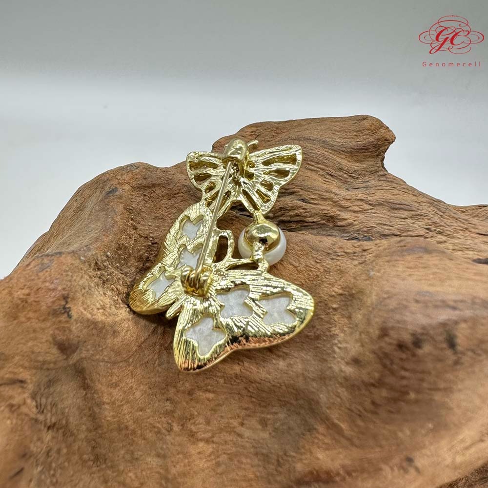 【肌容雪】雙蝶白貝天然珍珠胸針附收納盒 編號P13-細節圖4