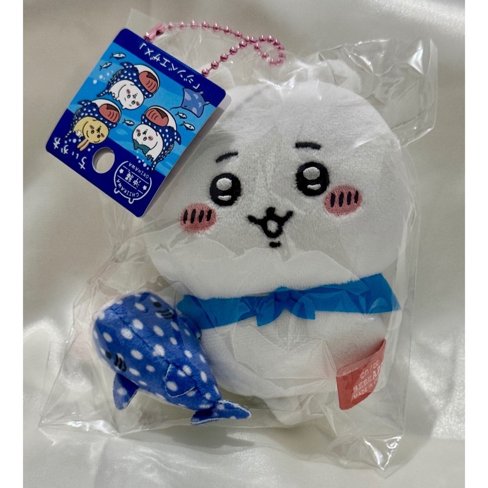 代購日本🇯🇵吉伊卡哇 chiikawa 沖繩限定 水族館鯨鯊 吉伊娃娃吊飾 小八 兔兔 烏薩奇-細節圖2