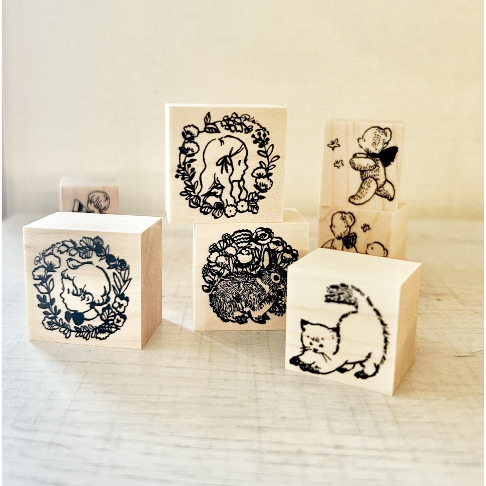 *激動小鹿*<現貨>日本 Krimgen 花圈男孩 花圈女孩 小貓咪印章 木頭印章-細節圖2