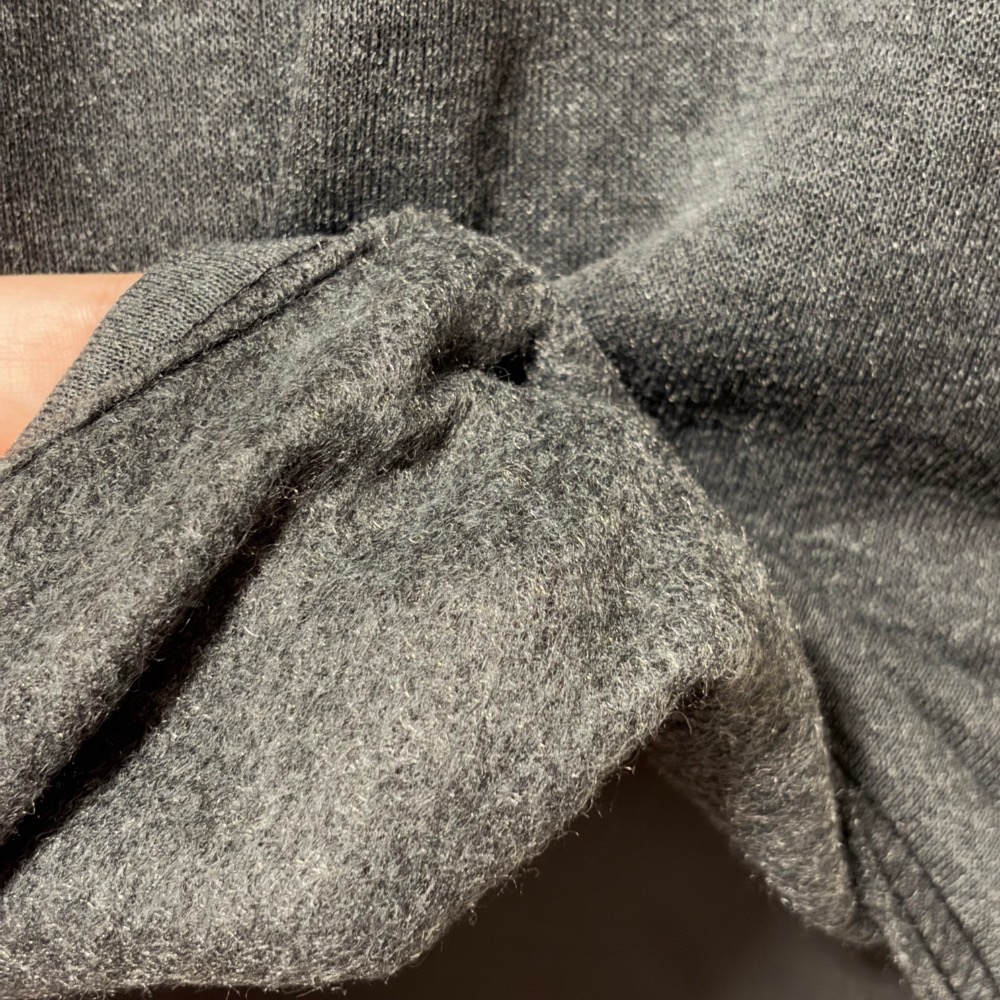 男性發熱衣 圓領 台灣製 黑灰色 保暖衣 男生-細節圖3