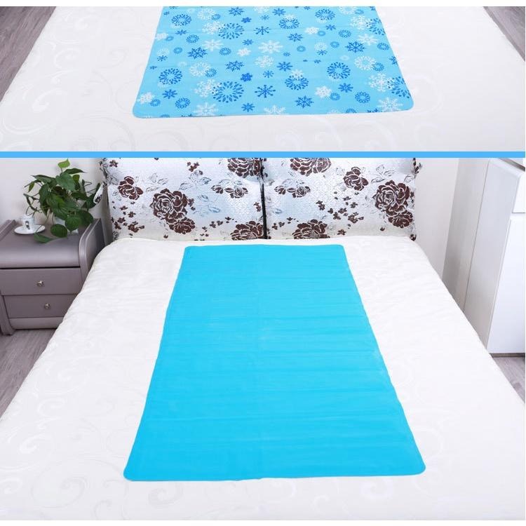 台灣現貨 買大送小~ 涼墊 冰絲墊 涼席 美臀冰墊 降溫 冰床墊 涼蓆 凝膠冰墊夏季冰墊 超大尺寸 睡床專用 冰墊-細節圖3