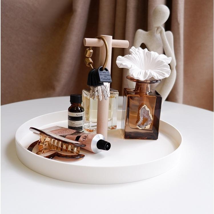 台灣現貨 客廳 玄關 雜物 小物件 桌面 收納盤 儲物盤 北歐風 簡約現木 圓形實木 手提托盤 展示盤 飾品放置-細節圖6