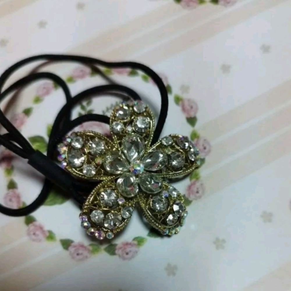 花朵鑽髮束-細節圖2