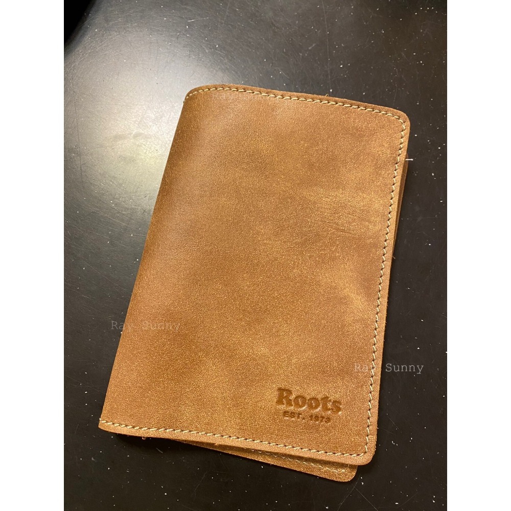 RS代購 Roots全新正品優惠 Roots皮件-Roots 護照夾 滿額贈購物袋-細節圖2