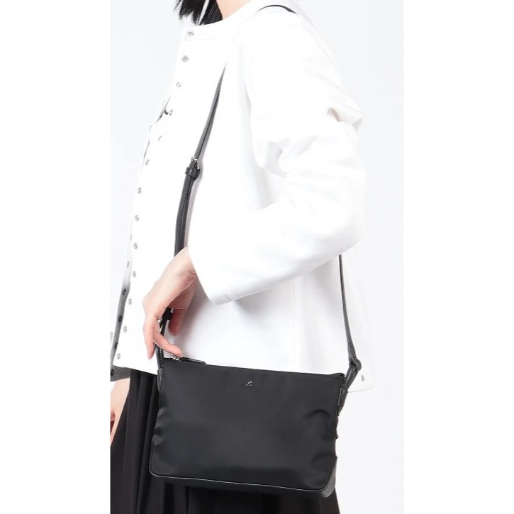 RS代購 - Agnes b全新正品優惠 Agnes b配件-經典尼龍斜背包 贈送品牌袋子-細節圖7