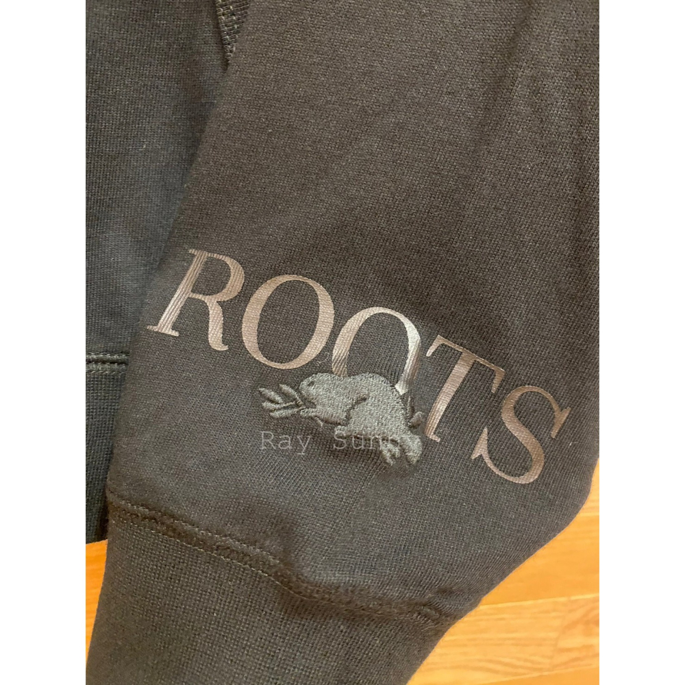 RS代購 Roots全新正品優惠 Roots男裝-舒適生活系列 刺繡海狸文字厚磅有機棉連帽外套 滿額即贈購物袋-細節圖4