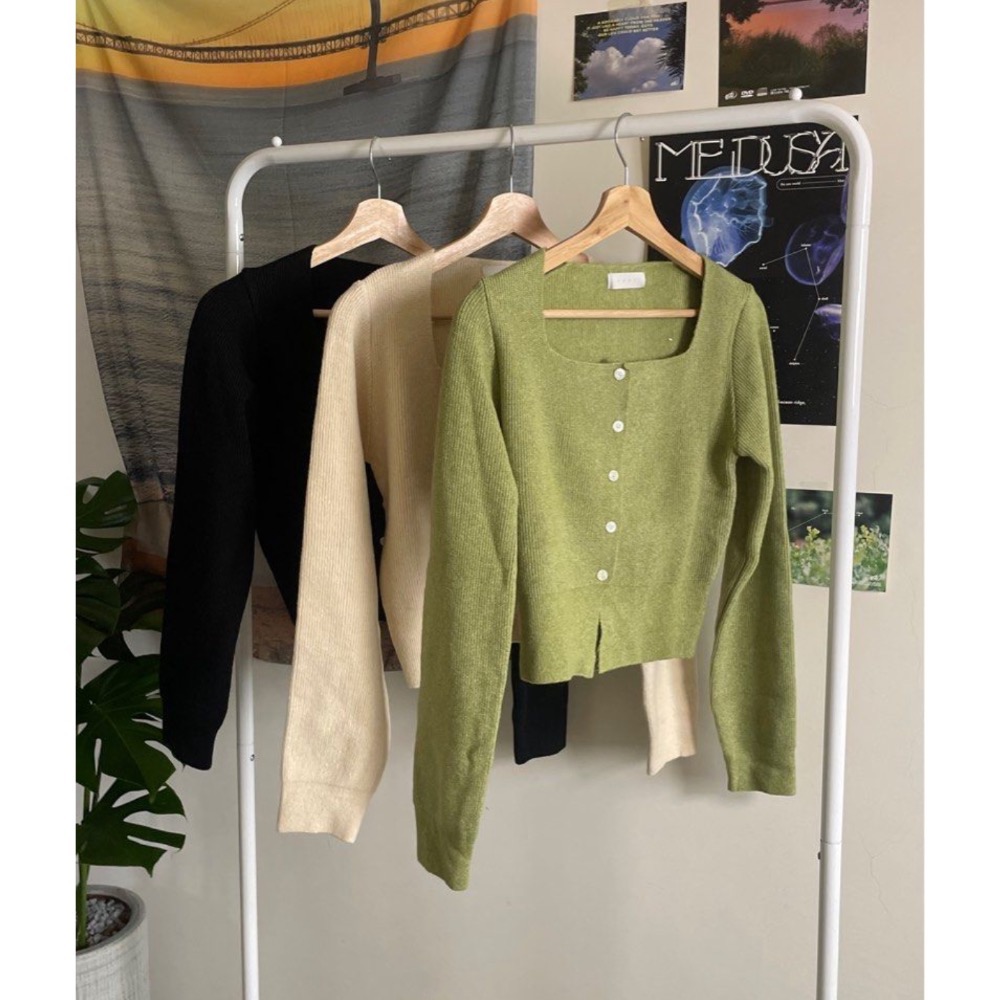 全新 正韓HARU(有韓標）米白色、抹茶綠方領針織鈕扣長袖上衣-細節圖2