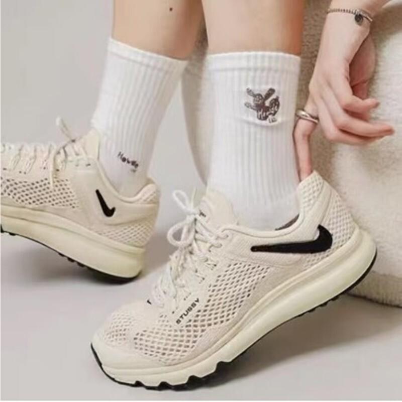 STUSSY X NIKE AIR MAX 2013 男鞋 女鞋 米白色 黑色 耐吉 休閒鞋 慢跑鞋DM6447-200-細節圖3