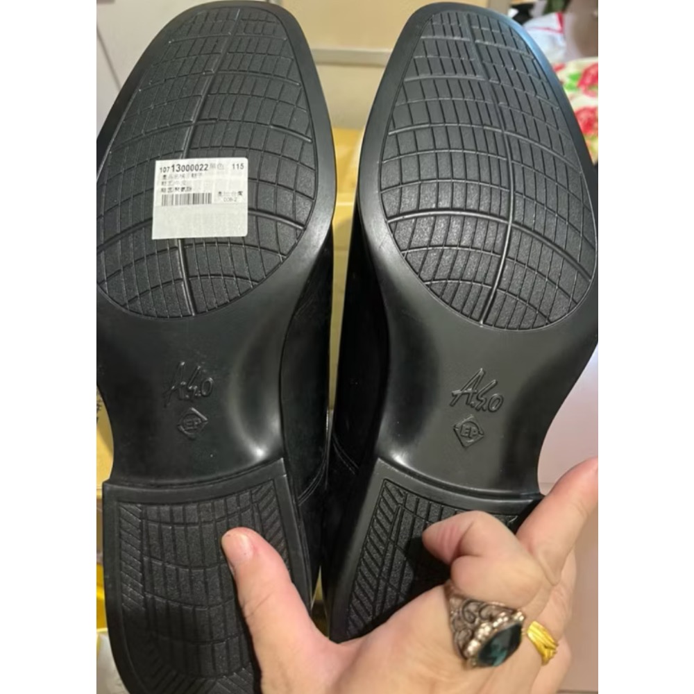 ￼全新 阿瘦皮鞋 46號 號碼是寫11.5但是我先生的腳是12 故尺寸適合12號腳穿的-細節圖5