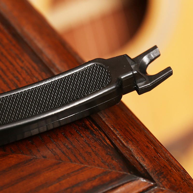 吉他換弦工具套裝 捲弦器 起錐 剪弦 三合一 吉他 換弦 保養 拔釘器 換弦必備 換弦工具 黑色 多功能換弦工具-細節圖8