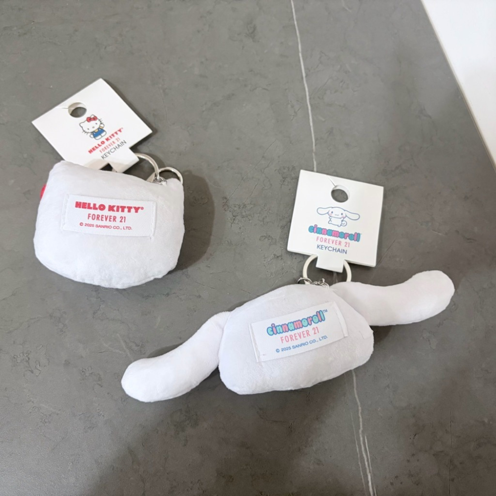 現貨🔥韓國🇰🇷三麗鷗 Kitty 大耳狗 鑰匙圈 吊飾 娃娃-細節圖2