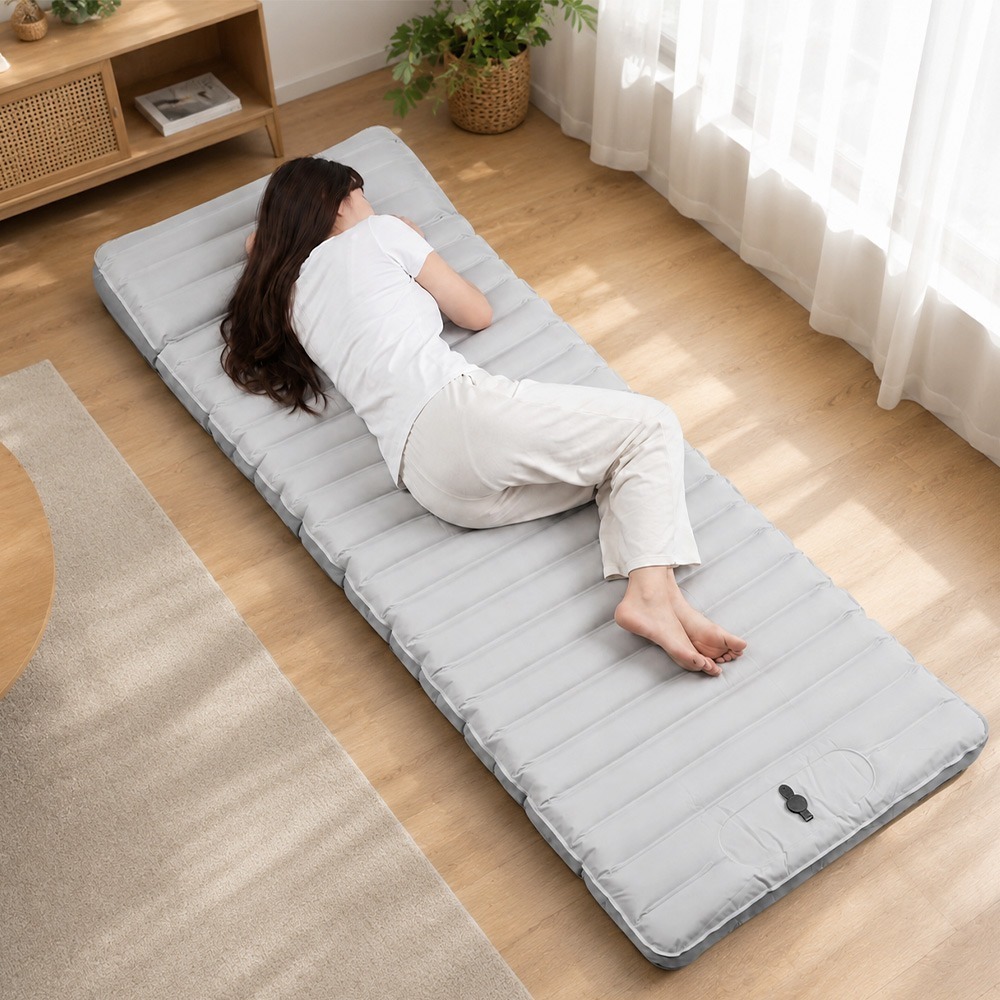 【MUJI 無印良品】便攜式腳踏充氣床墊 (70×196cm)｜車宿露營 戶外氣墊床 輕巧摺疊好收納