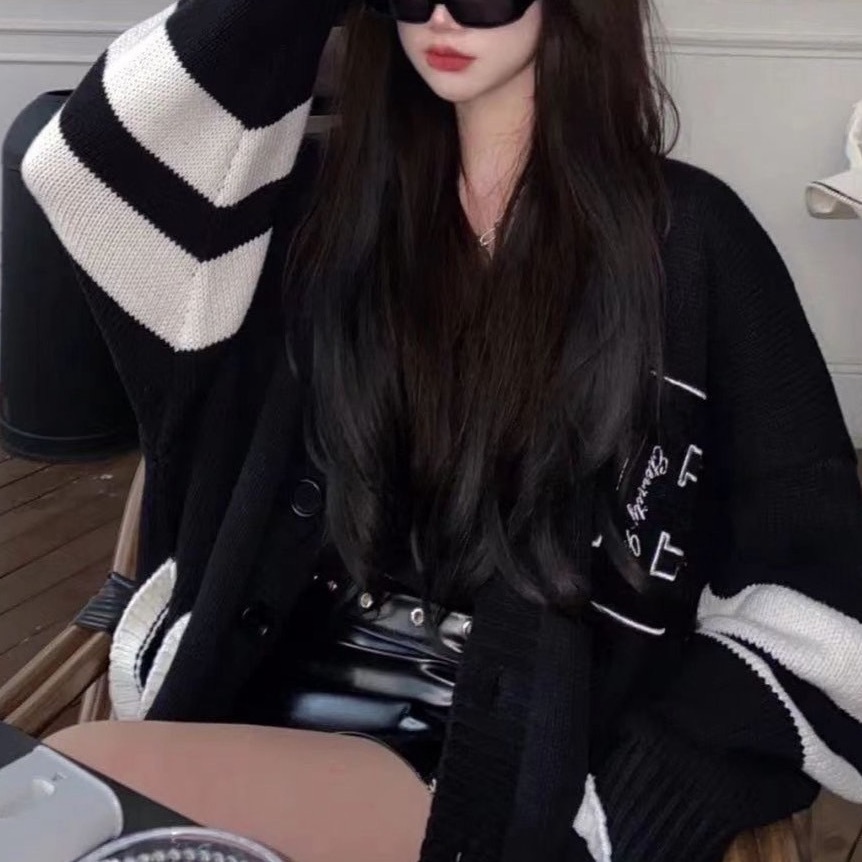 外穿針織v領毛衣外套-細節圖3