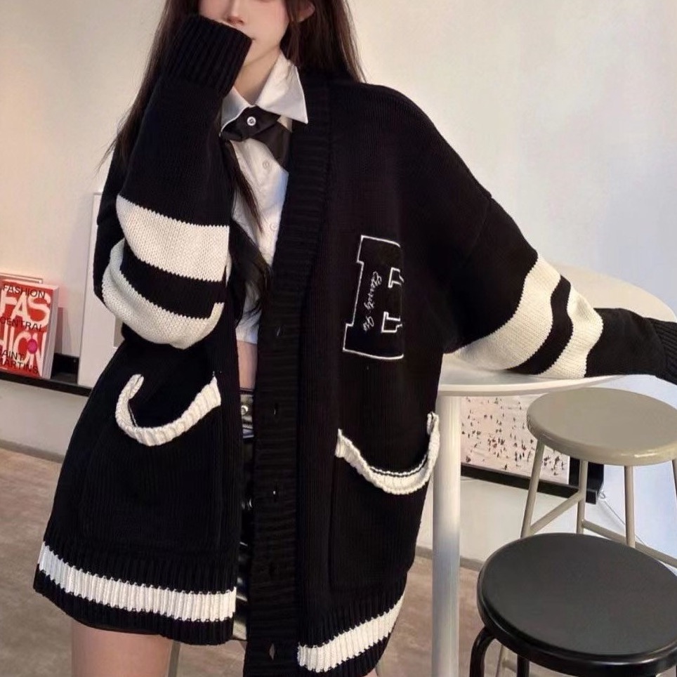 外穿針織v領毛衣外套-細節圖6