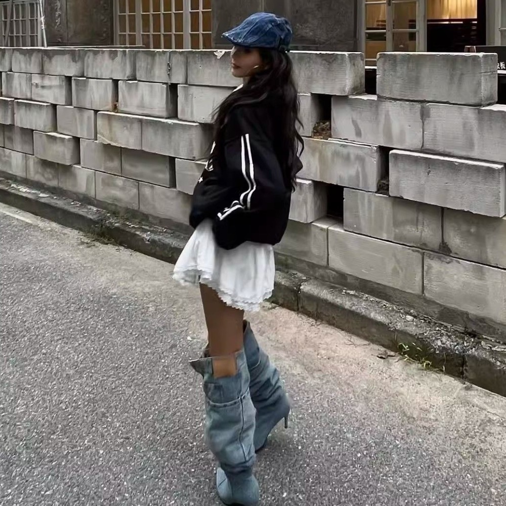 oversize高街v領上衣-細節圖3