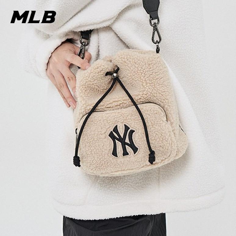 🇰🇷韓國代購 MLB 毛絨水桶包 挎包 拎包 水桶包 側背包 毛毛包 仿羊羔絨 秋冬款 3ABMS03-細節圖8