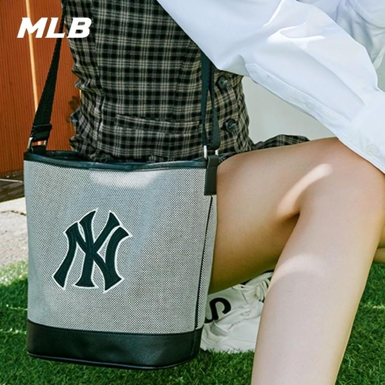 🇰🇷韓國代購 免運 MLB 水桶包 帆布托特包 側背包 托特包 斜挎包 NY 紐約洋基隊 3ABMS07-細節圖2