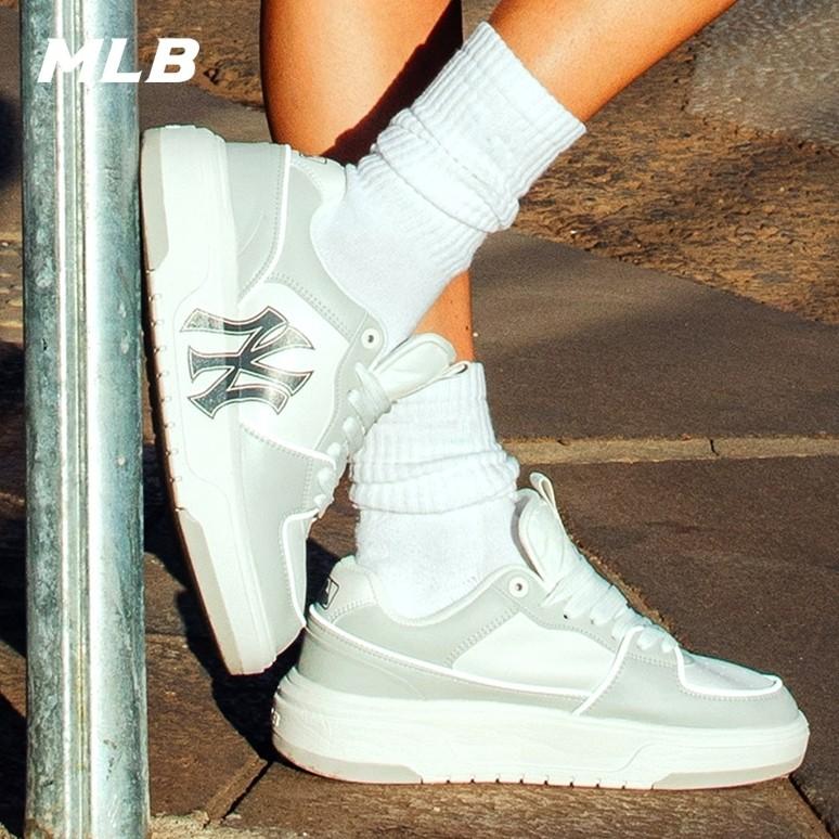 🇰🇷韓國代購 免運 MLB Chunky Liner 老爹鞋 學長鞋 休閒鞋 NY 紐約洋基隊 3ASXCA1-細節圖3