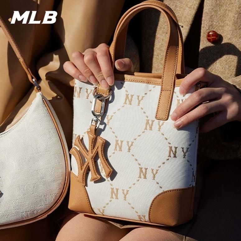 🇰🇷韓國代購 免運 MLB 24SS 斜跨包 手提包 復古老花 側背包 NY 紐約洋基隊 3ACRS05-細節圖3