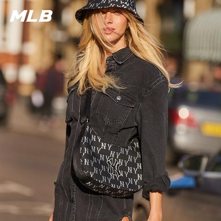 🇰🇷韓國代購 免運 MLB 鑽石老花滿印 腋下包 斜挎包 半月包 側背包 手提包 3ABQL02-細節圖7