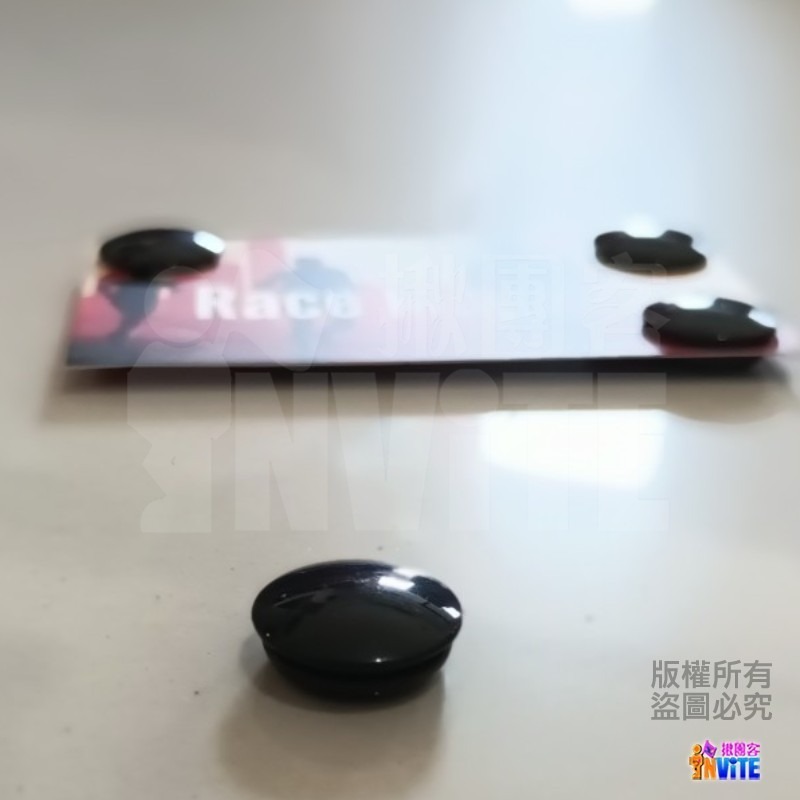 ♢揪團客♢ 號碼布磁扣 國旗 NRC RUN 黃色微笑 馬卡龍 馬尾妹 小狐狸 馬拉松號碼布扣 號碼牌安全扣 4顆/組-細節圖4