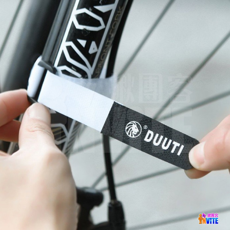 ♢揪團客♢ 自行車萬用魔鬼氈 腳踏車萬能魔術貼 打氣筒 水壺 頭燈 尾燈 變速線 外管 通通都能綁 黑Black 單入-細節圖4