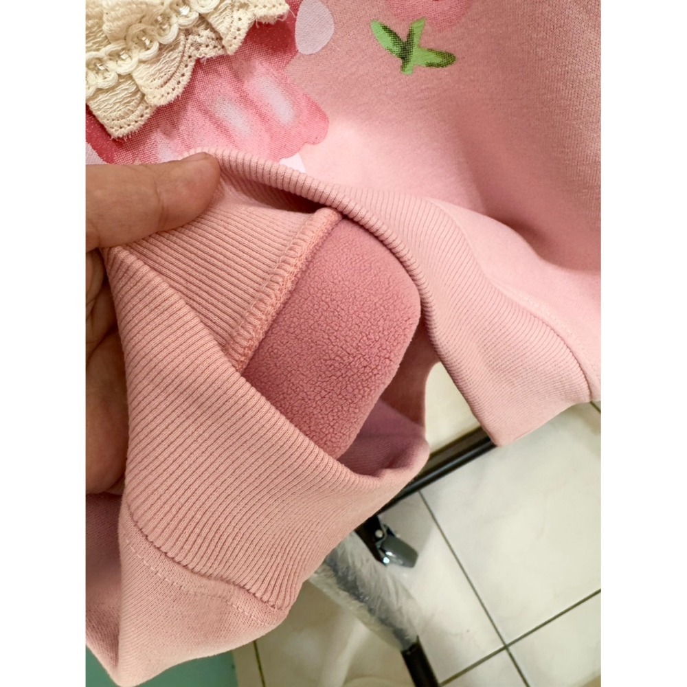 Ruroro實拍粉嫩小熊上衣-細節圖3