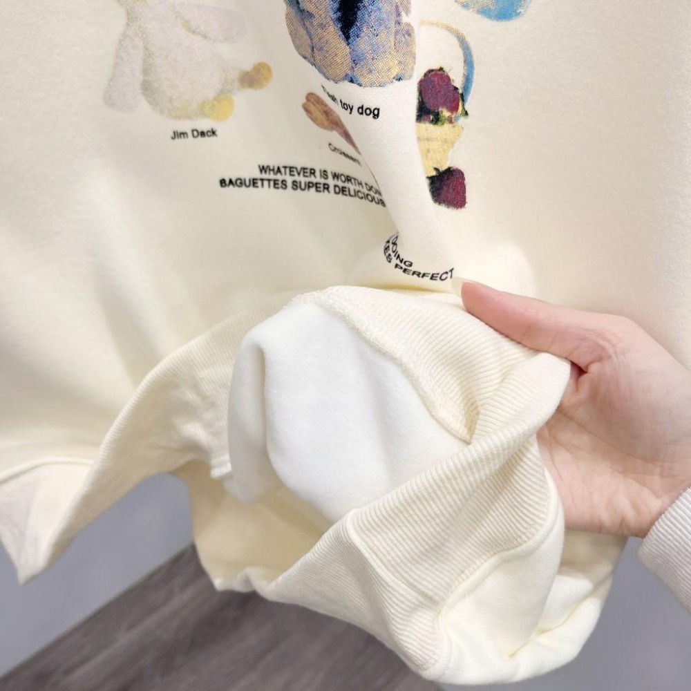 (A368)小圖案內刷絨長袖大學t-杏 保暖 寬鬆 長袖上衣 長版-細節圖3