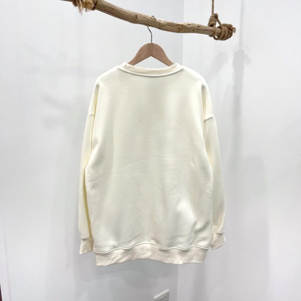 (A368)小圖案內刷絨長袖大學t-杏 保暖 寬鬆 長袖上衣 長版-細節圖4