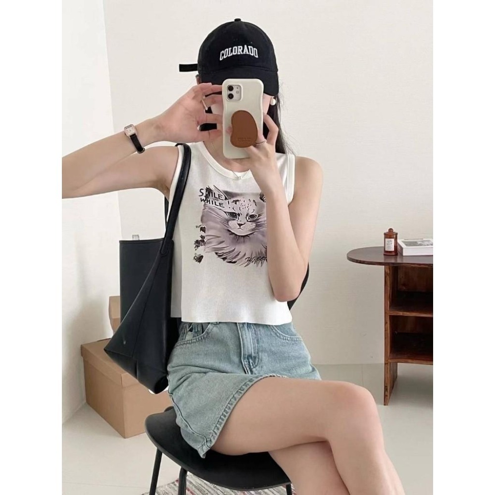 (A334)貓咪印花無袖針織短版上衣-3色-細節圖4