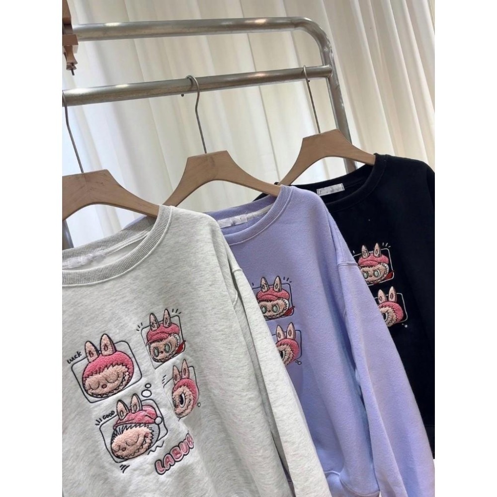 (A364)Labubu內刷毛長袖大學t-3色 保暖 長袖上衣 卡通上衣-細節圖7