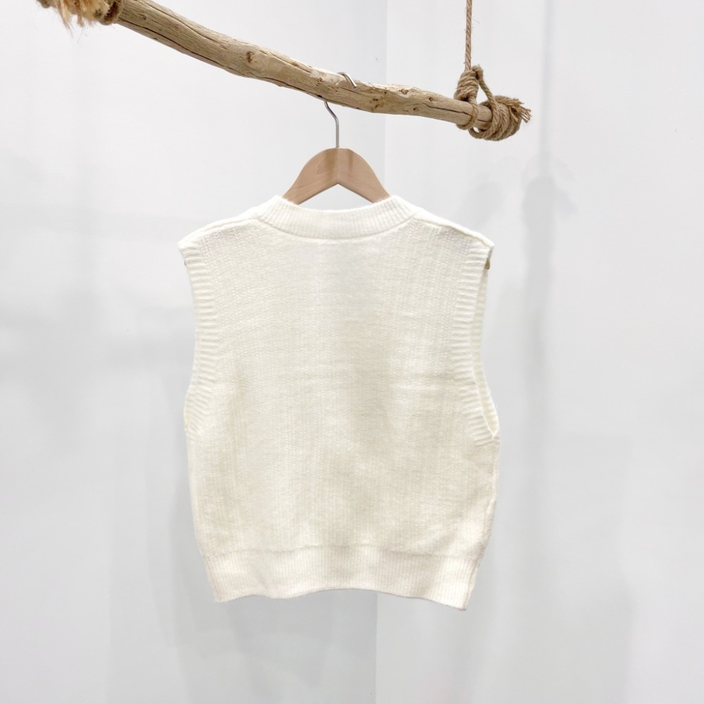 (A362)v領無袖針織背心-7色 短版針織背心-規格圖3