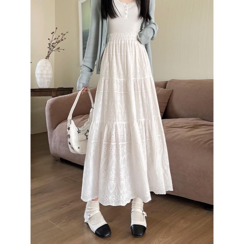(E71)正韓 燒花蕾絲鬆緊長裙-3色(有內裡)-細節圖2