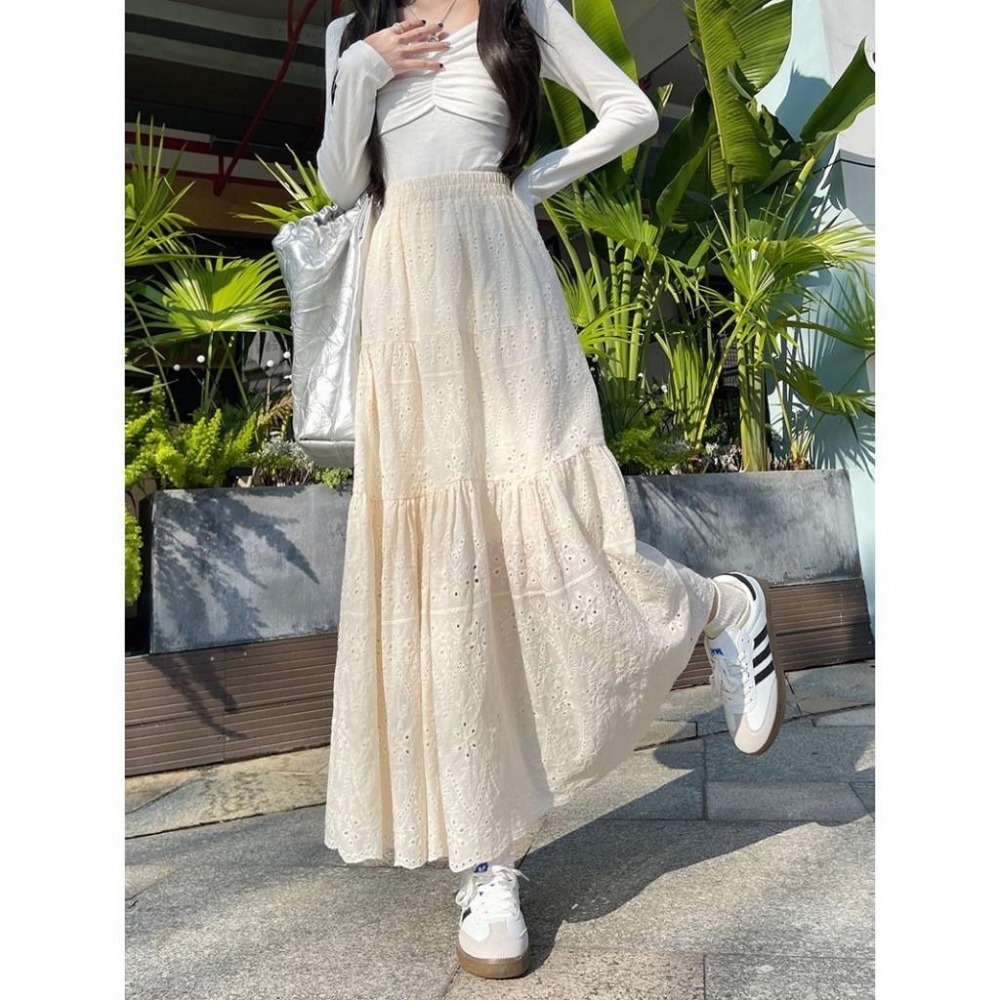 (E71)正韓 燒花蕾絲鬆緊長裙-3色(有內裡)-細節圖4