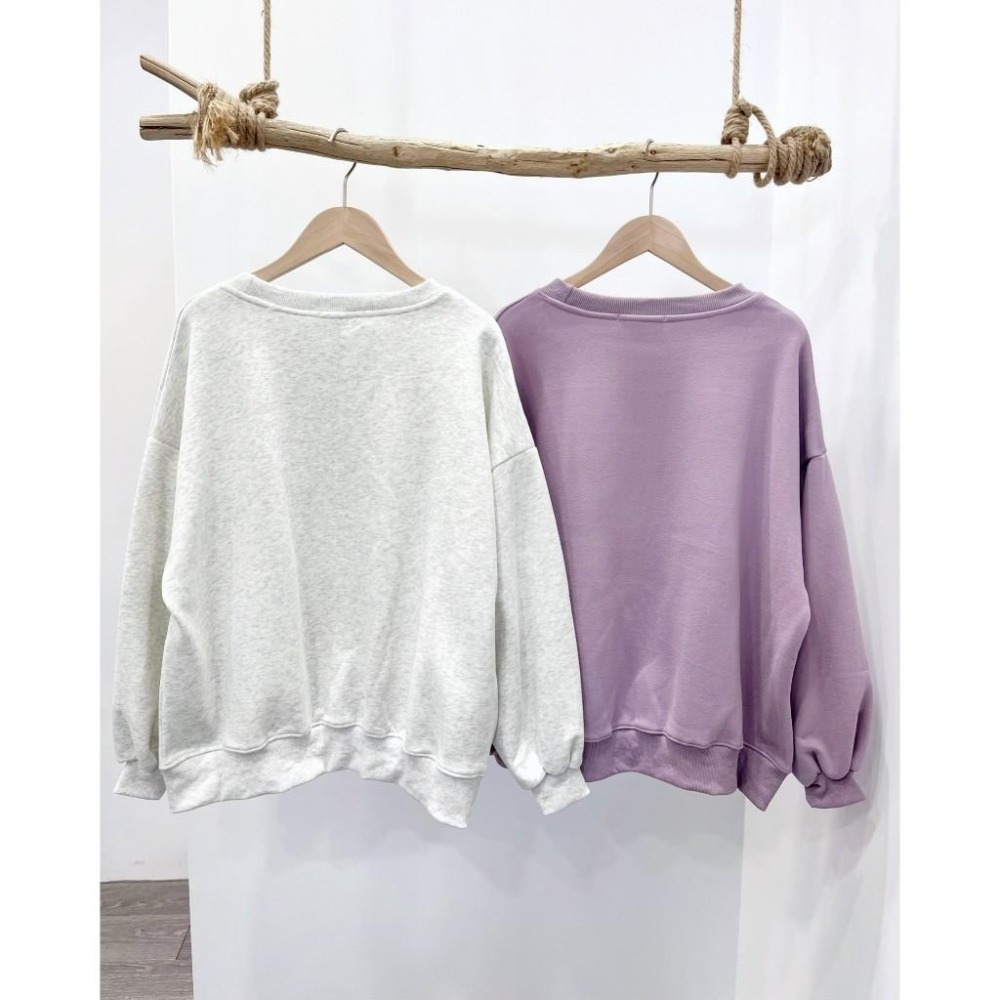 (A315)Snoopy印花圖案內刷絨長袖大學t-2色 保暖 卡通 長袖上衣-細節圖7