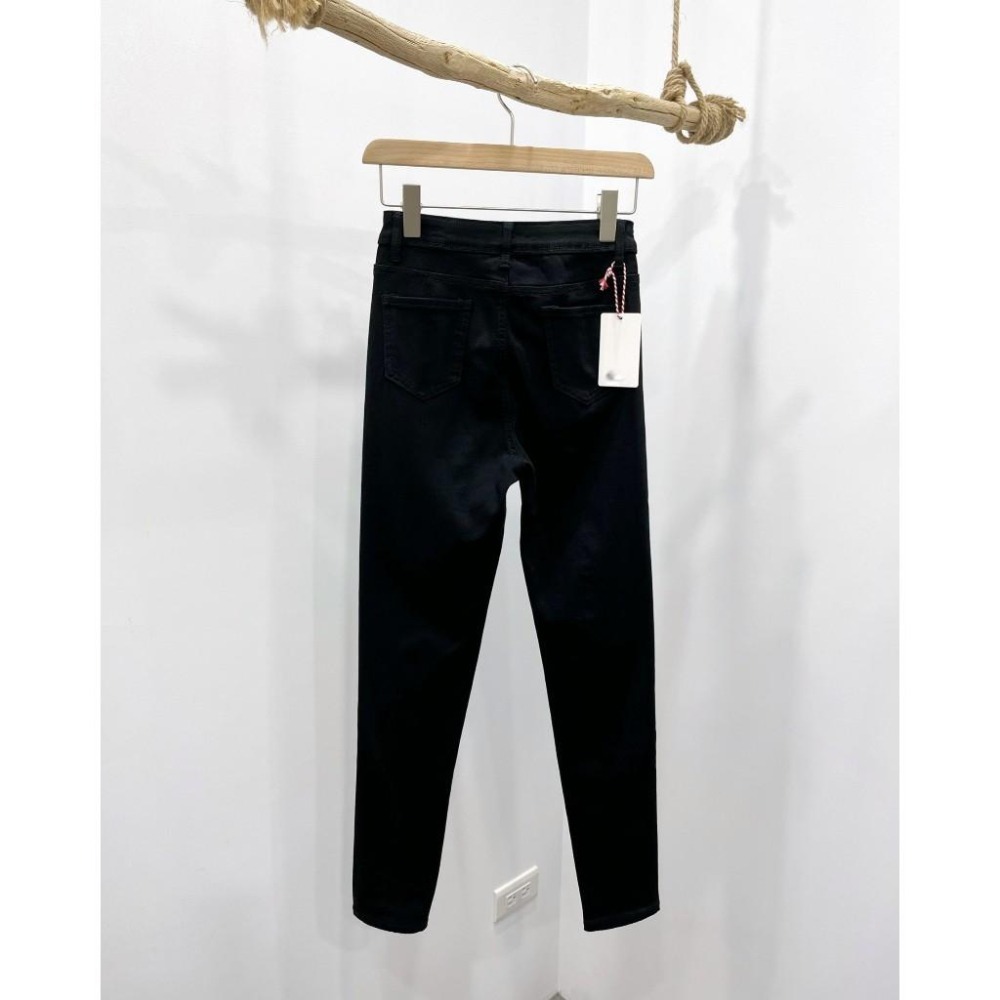 (D219)黑色薄刷毛牛仔窄管褲S-XL-細節圖8