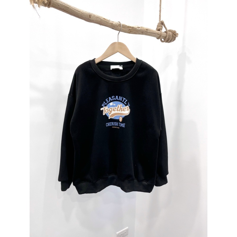 (A320)英字內刷絨大學t-4色 保暖 長袖上衣 長袖大學t-規格圖3