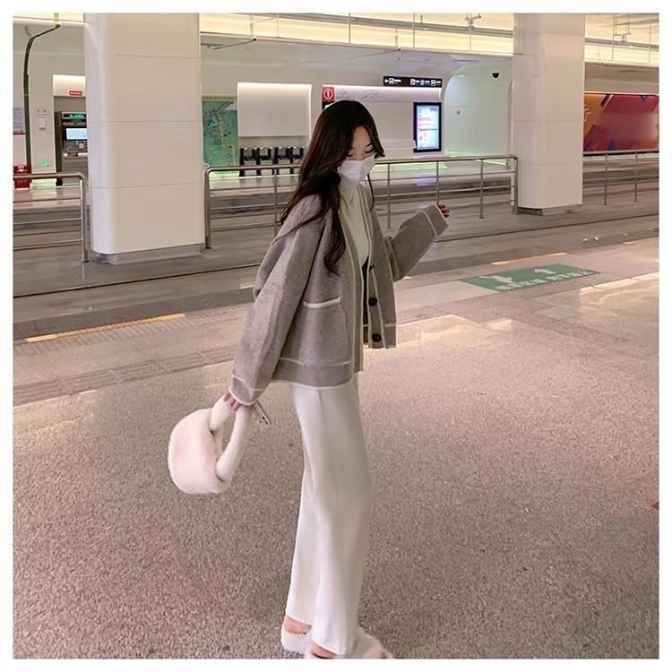 (G41)V領針織雙口袋外套-2色-細節圖5