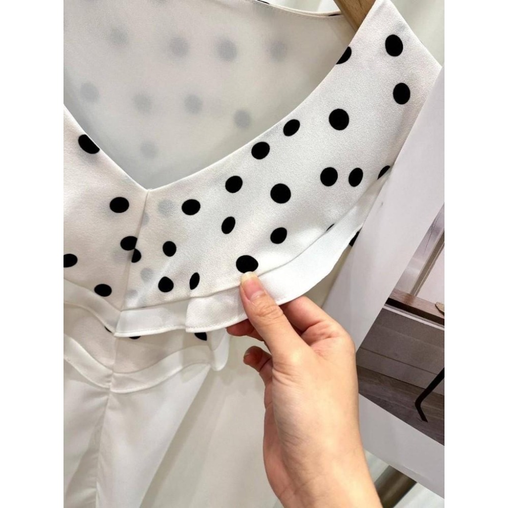 (A290)點點雙層荷葉領雪紡上衣-2色 氣質上衣 長袖上衣-細節圖2