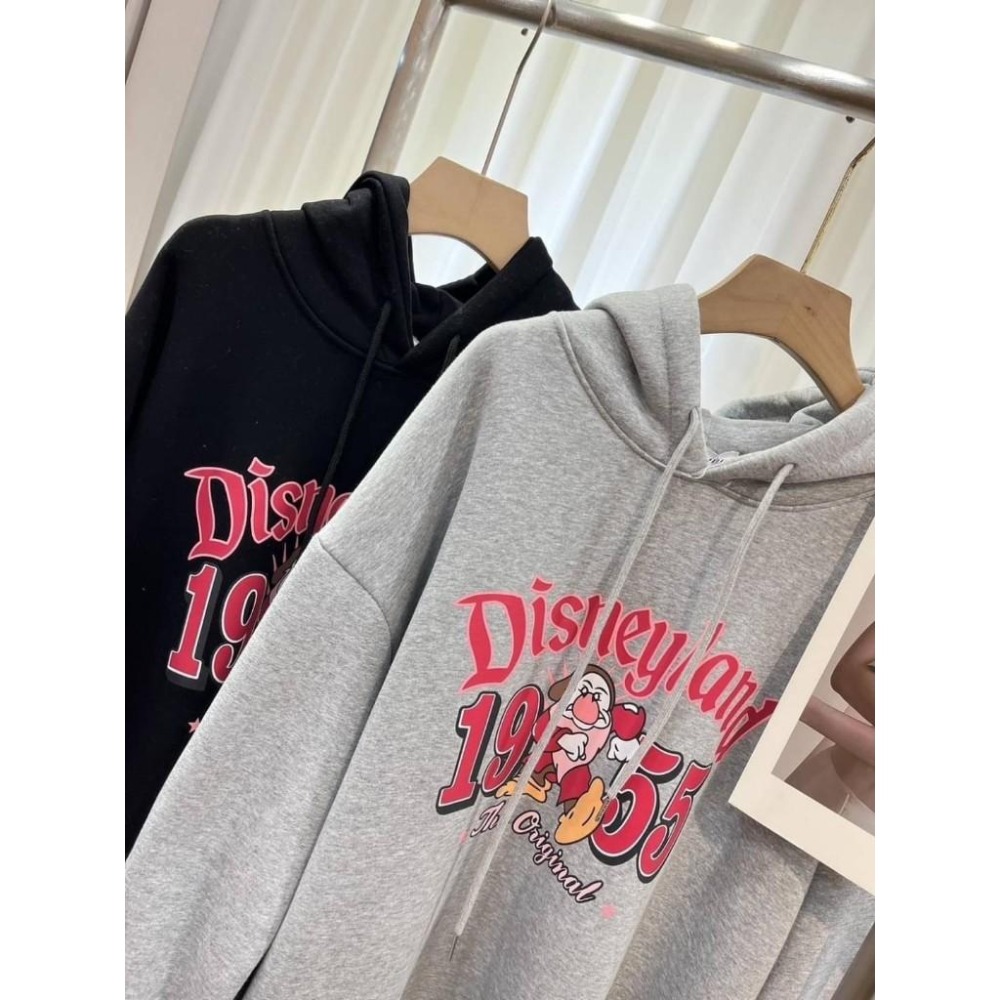 (E69)小矮人印花內刷毛長袖連帽洋裝-2色-細節圖4