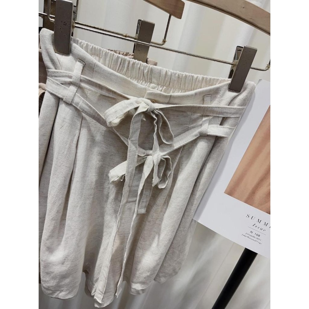 (D199)雙層綁帶後鬆緊棉麻短褲-3色-細節圖2