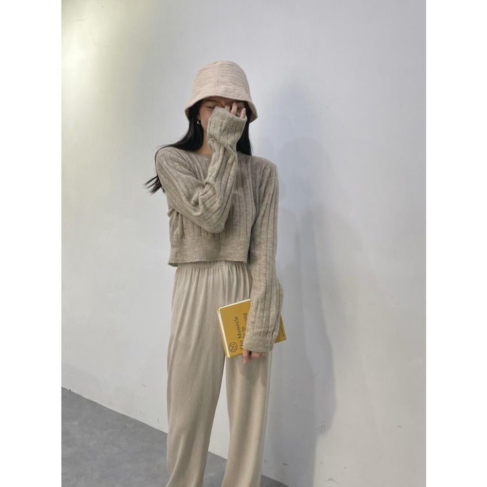 (A229)圓領坑條短版針織上衣-5色-細節圖2