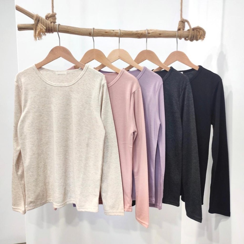 (A241)正韓 圓領磨毛長袖上衣-5色 保暖 內搭 打底衣-細節圖6