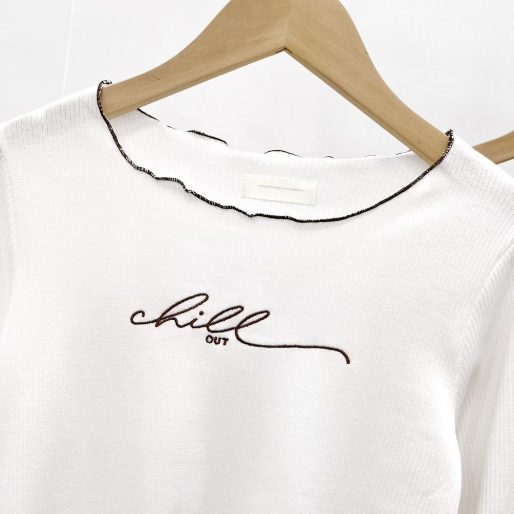 (A297)正韓 撞色木耳邊短版上衣-3色-細節圖2