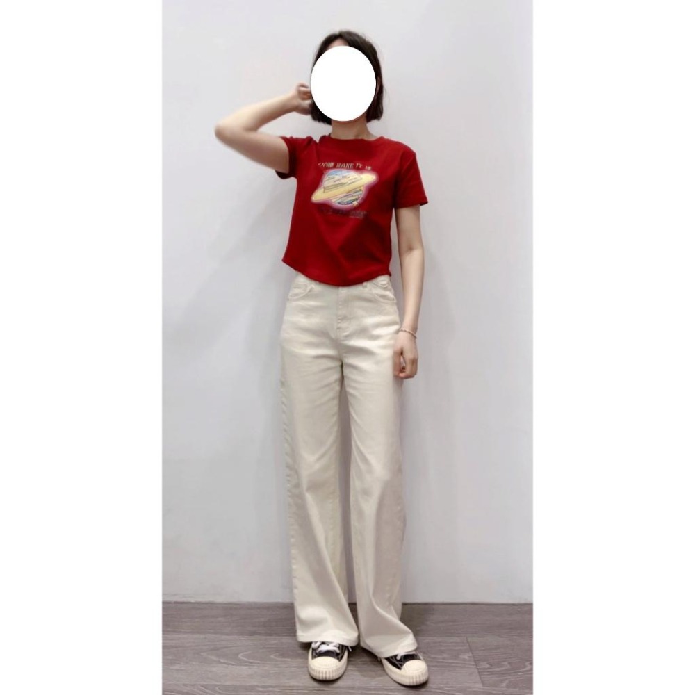 (A275)地球印花圓弧下擺短版上衣-5色-細節圖4