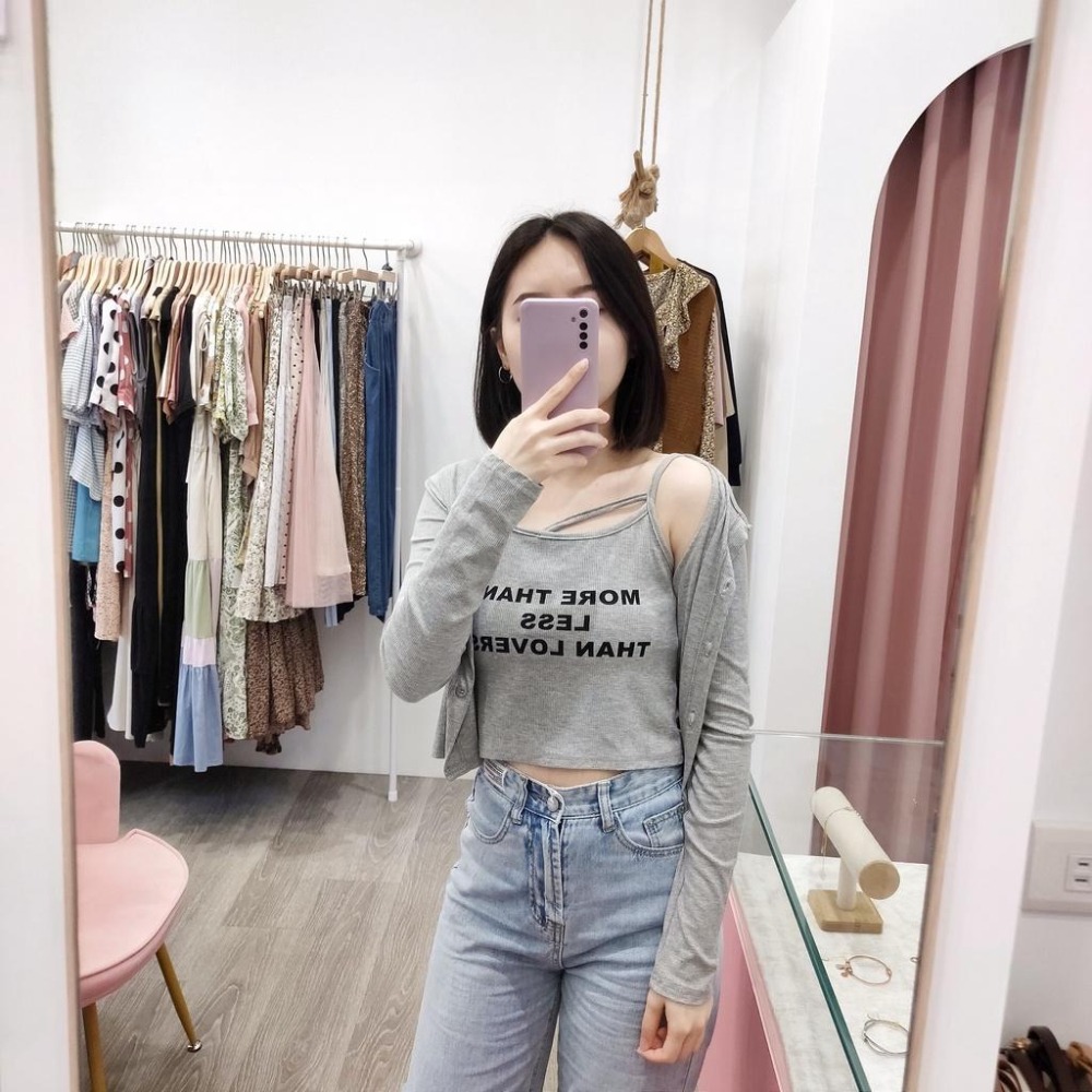 (A224)英字兩件式小背心+外套-2色 短版 短版上衣 長袖上衣 長袖短版上衣 合身上衣-細節圖2