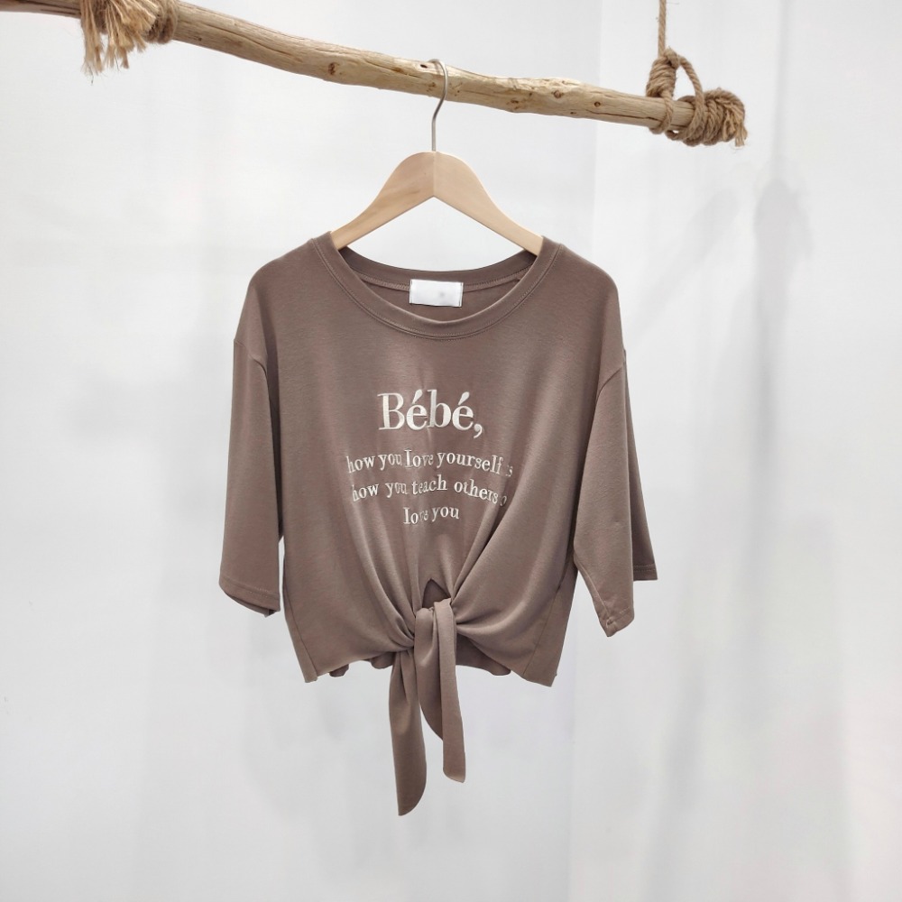 (A222)正韓 英字刺繡軟料綁帶上衣-4色-規格圖6